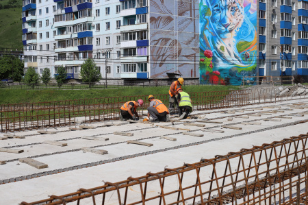 Готовность моста через р. Майма в Горно-Алтайске - 40%.